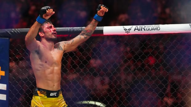UFC Fight Night Predictions & Moreno vs. Royval Prediction on DraftKings